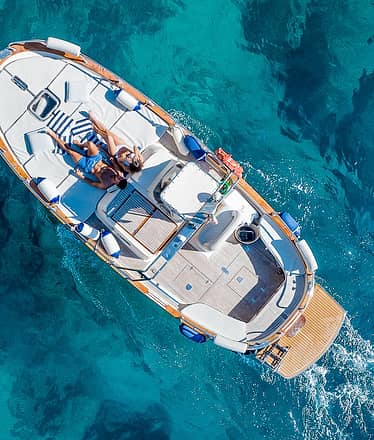 Capri Boat Tour with Dinner on the Amalfi Coast
