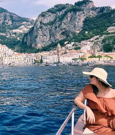 Positano and Amalfi  Private Day Cruise