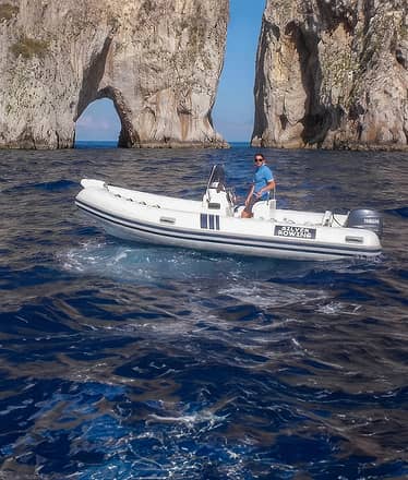 Rubber Dinghy (RIB) Rental on Capri (No License)