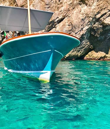 Private Boat Tour around Capri