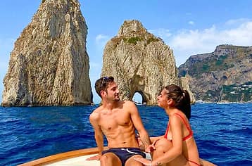 Private Boat Tour around Capri