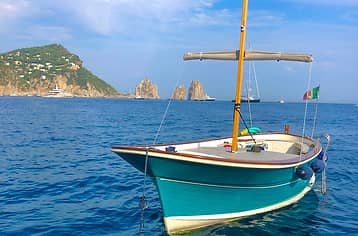 Traditional Gozzo Boat Rental