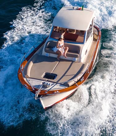 Amalfi Coast Comfort: Private Boat Tour