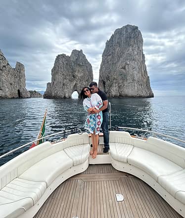 Capri Comfort: Private Full-Day Boat Tour