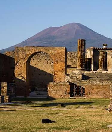 Transfer Naples - Sorrento + Herculaneum/Pompeii