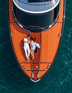 Capri and the Amalfi Coast by Riva 44 Deluxe Motorboat