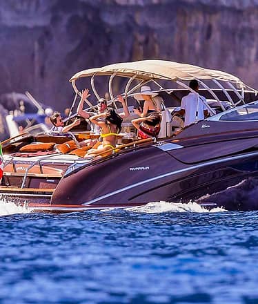 Una Giornata a Ischia o Procida in Motoscafo Rivarama 44