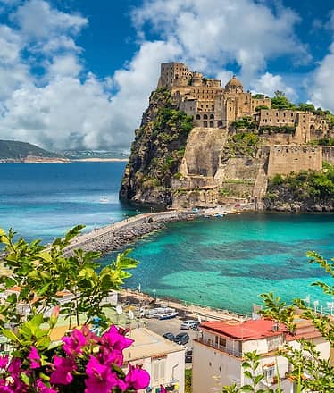 Una Giornata a Ischia o Procida in Motoscafo Rivarama 44