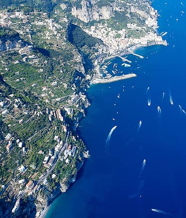Helicopter Island Tour: Capri, Ischia, and Procida