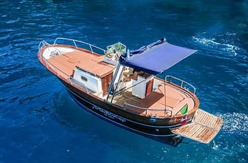 Amalfi Coast + Nerano Boat Tour