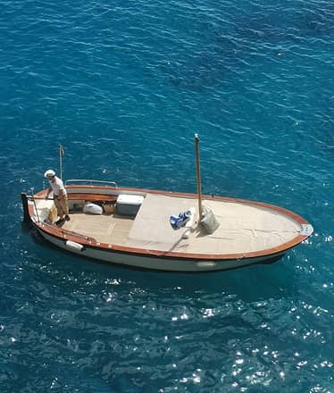 Gozzo Boat (7.4 m) with Skipper