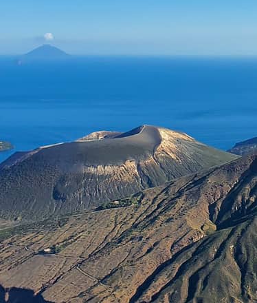 Helicopter Ruins Tour: Pompeii, Herculaneum, Vesuvius