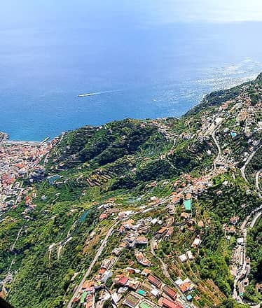 Helicopter Tour: Amalfi Coast and Sorrentine Peninsula