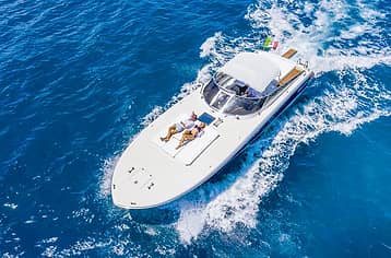 Classy Italian Yacht Itama 40 "Distrazione"