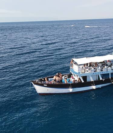 Giro in barca di Ischia, con pranzo a bordo