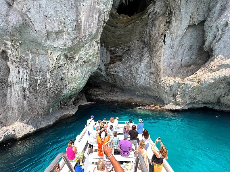 Tour to Capri from the Sorrento Peninsula with pick-up. By HP Travel