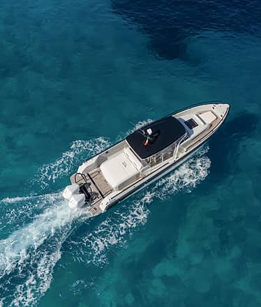 Capri Luxury Experience - Yacht Departure from Positano, Amalfi or Sorrento