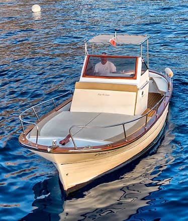 Gozzo Vincent Sorrento Style