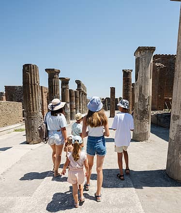 Pompeii for Kids: Guided Tour for the Whole Family