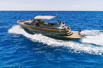 Capri e Positano in barca, tour privato da Napoli