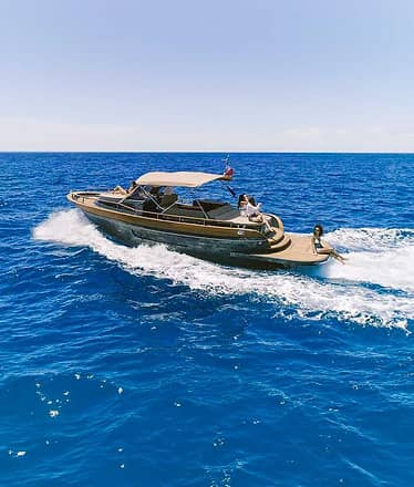 Costiera Amalfitana in barca da Napoli