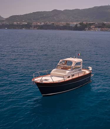 Private Boat Day Trip to Capri and Positano