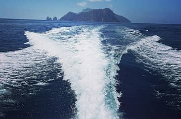 Octopus’s Garden: Capri Tour by Speedboat with Lunch in Nerano