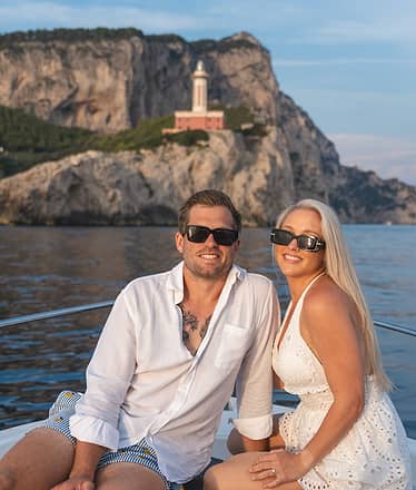 Private Capri Boat Tour: Explore Sea Caves, Faraglioni & Hidden Bays