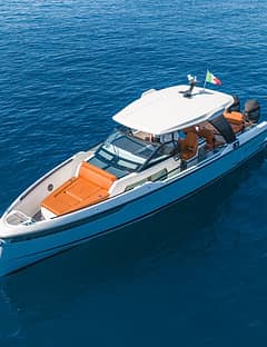 Private Capri & Positano Boat Tour: Mediterranean Highlights