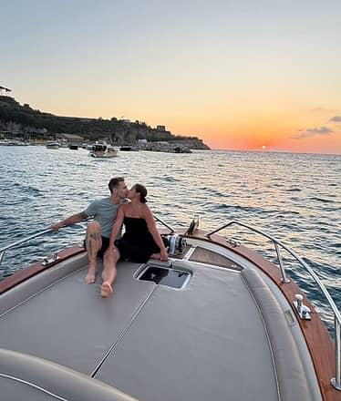 Tour privato in barca di Sorrento al tramonto!