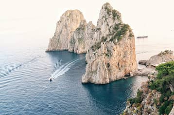 Capri tour from Amalfi or Maiori by motoryacht & small group.