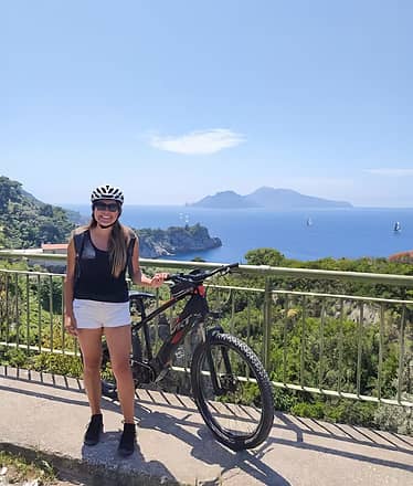 Tour in E-Bike e Corso di Cucina in Penisola Sorrentina