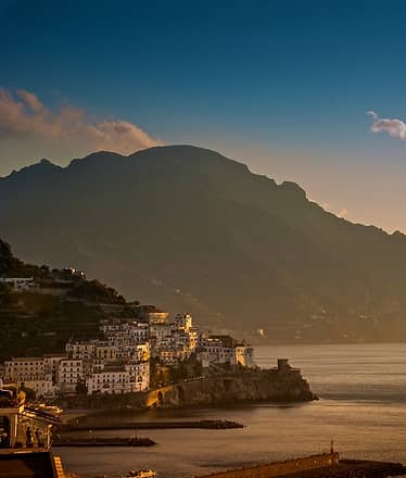 Sunset boat tour along the Amalfi Coast