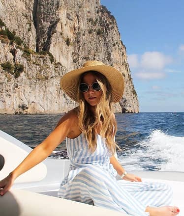 Ischia and Procida full-day tour on luxury yacht