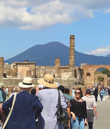 Tour saltacoda di Vesuvio e Pompei da Sorrento