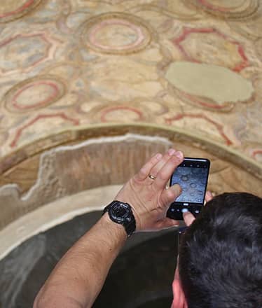 Skip-the-line guided tour of Pompeii, from Sorrento