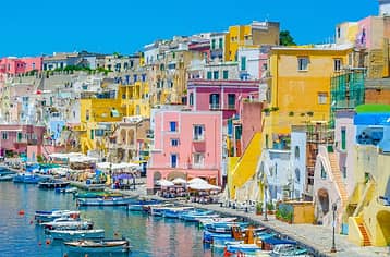 Private boat tour of Ischia and Procida, departing from Capri