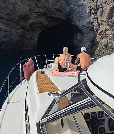  Ischia, full day tour by private boat with brunch