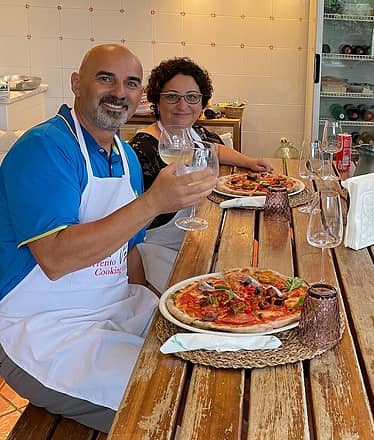 Scuola di Tipica Pizza Napoletana 