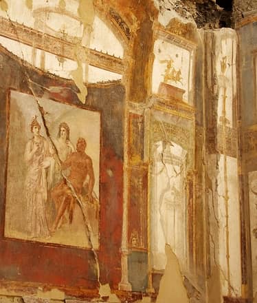 Herculaneum walking tour with an expert guide 