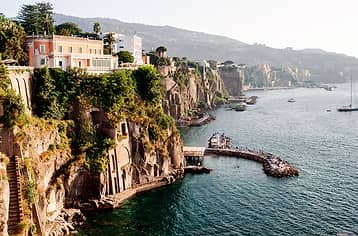 Tour of Sorrento and Pompeii with lunch and limoncello