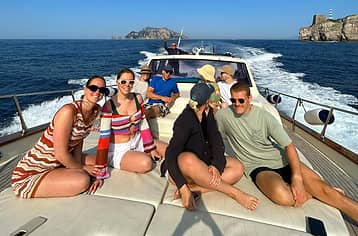 Tour di gruppo di 2 ore lungo la costa di Sorrento con limoncello tasting