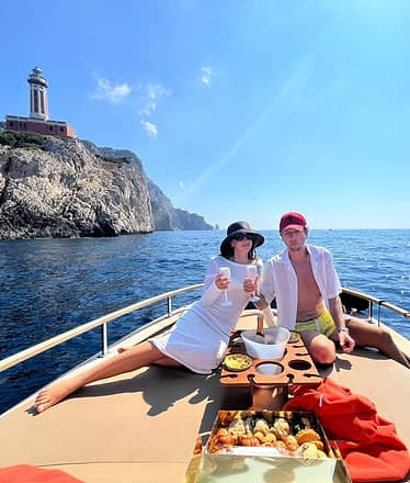 Capri All Inclusive Premium Private boat Tour and City Visit