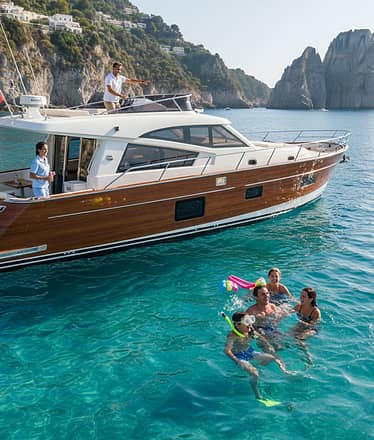 Capri All Inclusive Premium Private boat Tour and City Visit