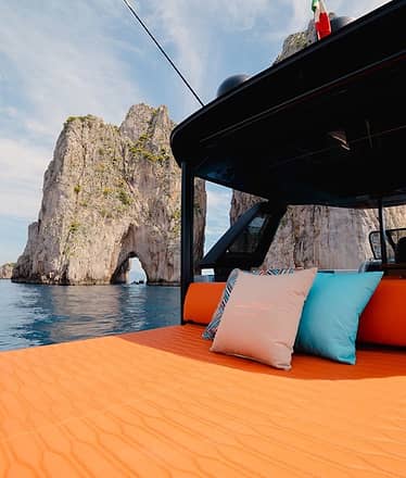 The wonders of Capri: full-day private boat tour