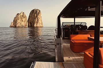 The wonders of Capri: full-day private boat tour