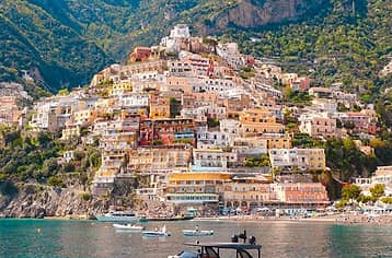 Private yacht tour to Nerano and Positano: the heart of the Amalfi Coast