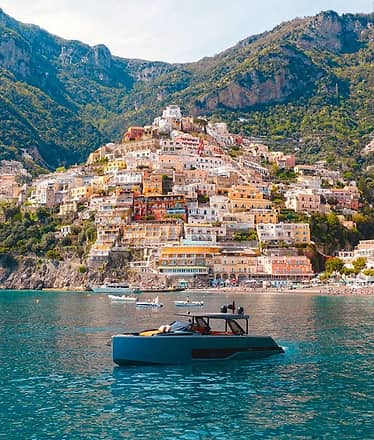 Private yacht tour to Nerano and Positano: the heart of the Amalfi Coast