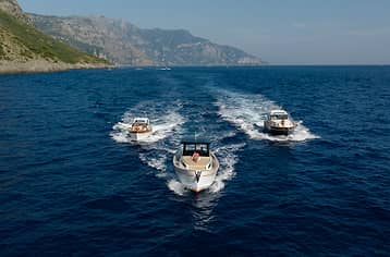 Boat tour to Ischia: nature, relaxation and thermal waters