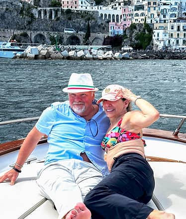 Positano e Amalfi in barca: tour privato tra borghi incantati e mare azzurro